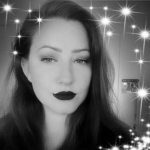 Meet your Posher, Erika